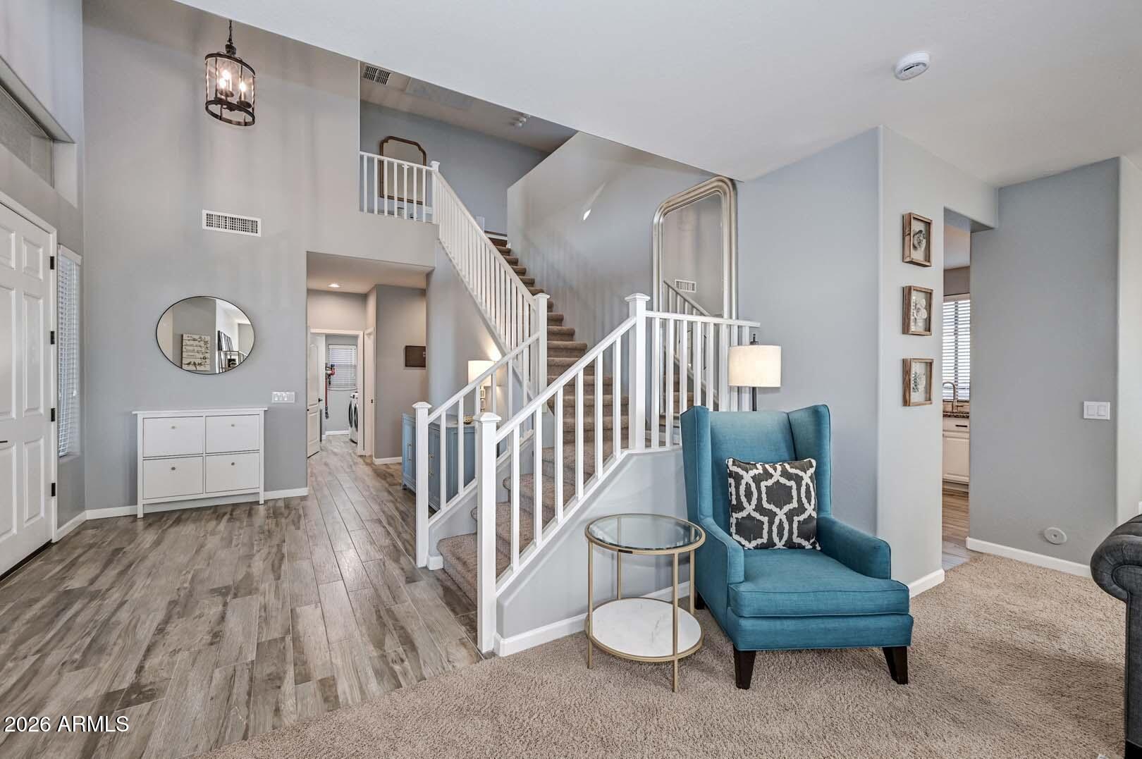 2747 W VIA BONA FORTUNA Drive