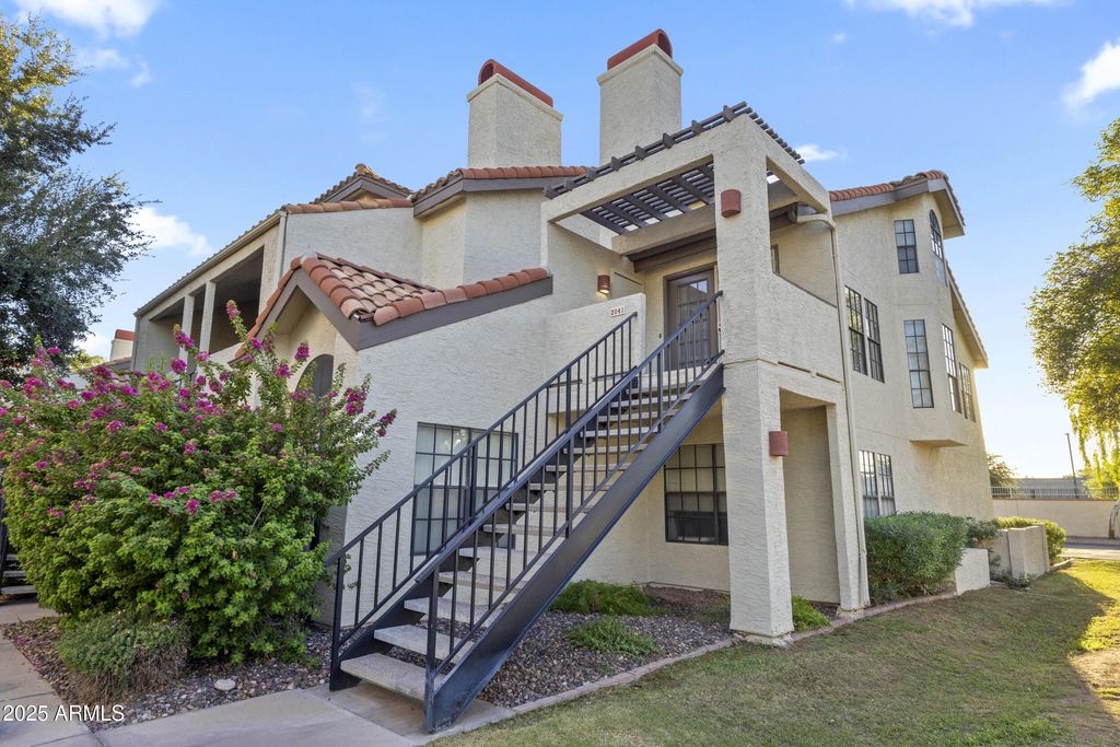 Photo of 2333 E Southern Avenue #2041, Tempe, AZ 85282 (MLS # 6933249)