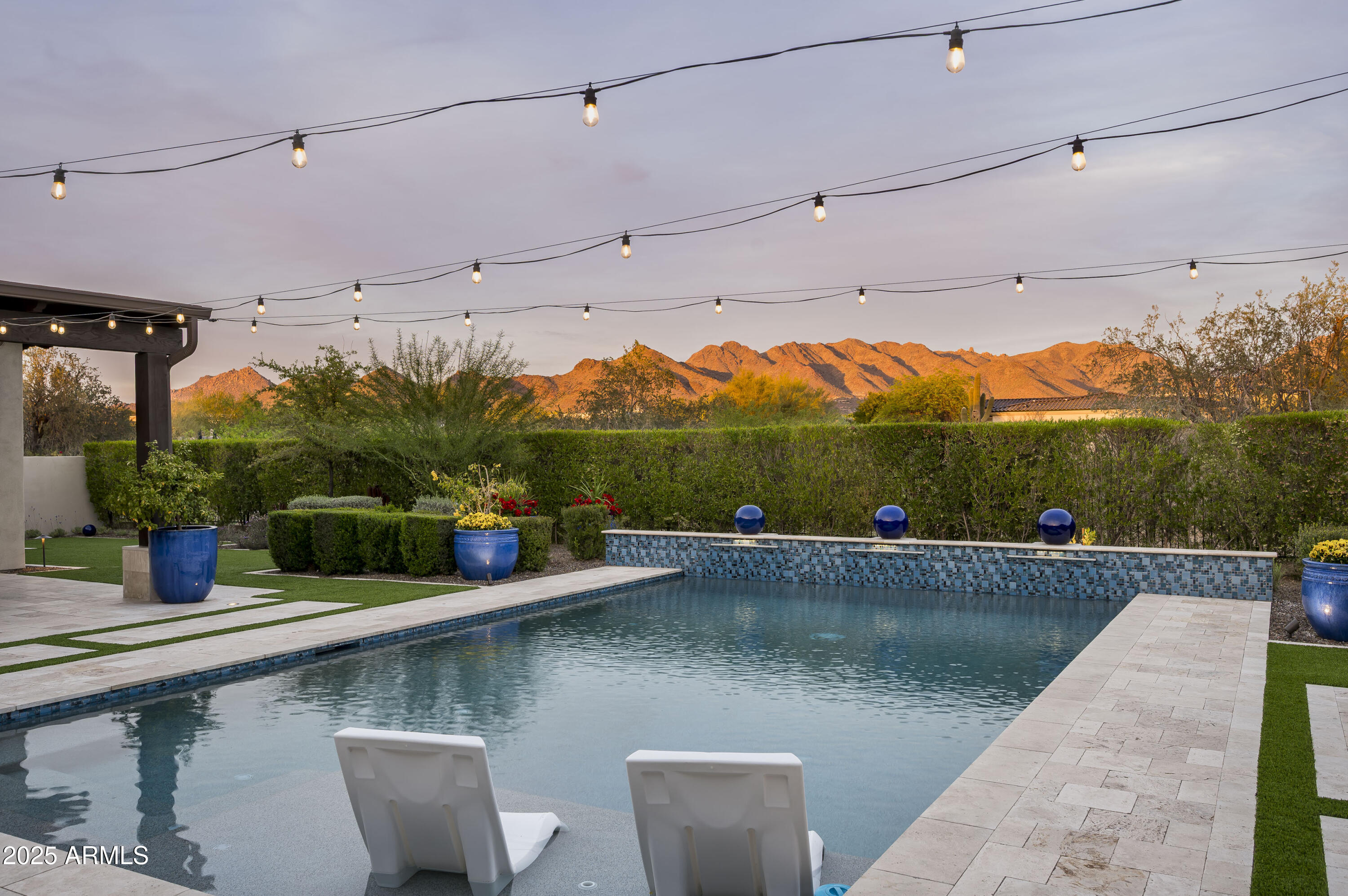 8821 E HAVASUPAI Drive