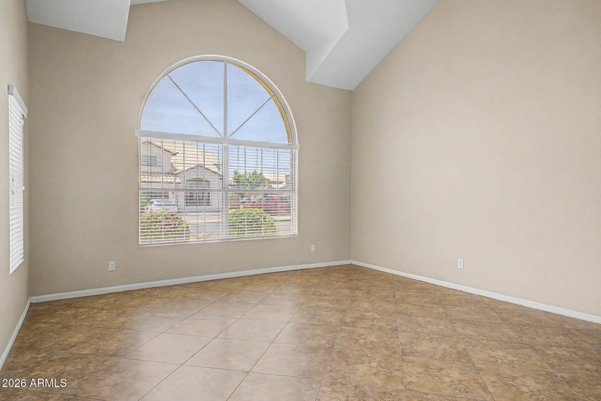 1236 E PALO VERDE Street