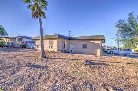 1950 E AVENIDA DEL ORO -- Phoenix AZ 85022