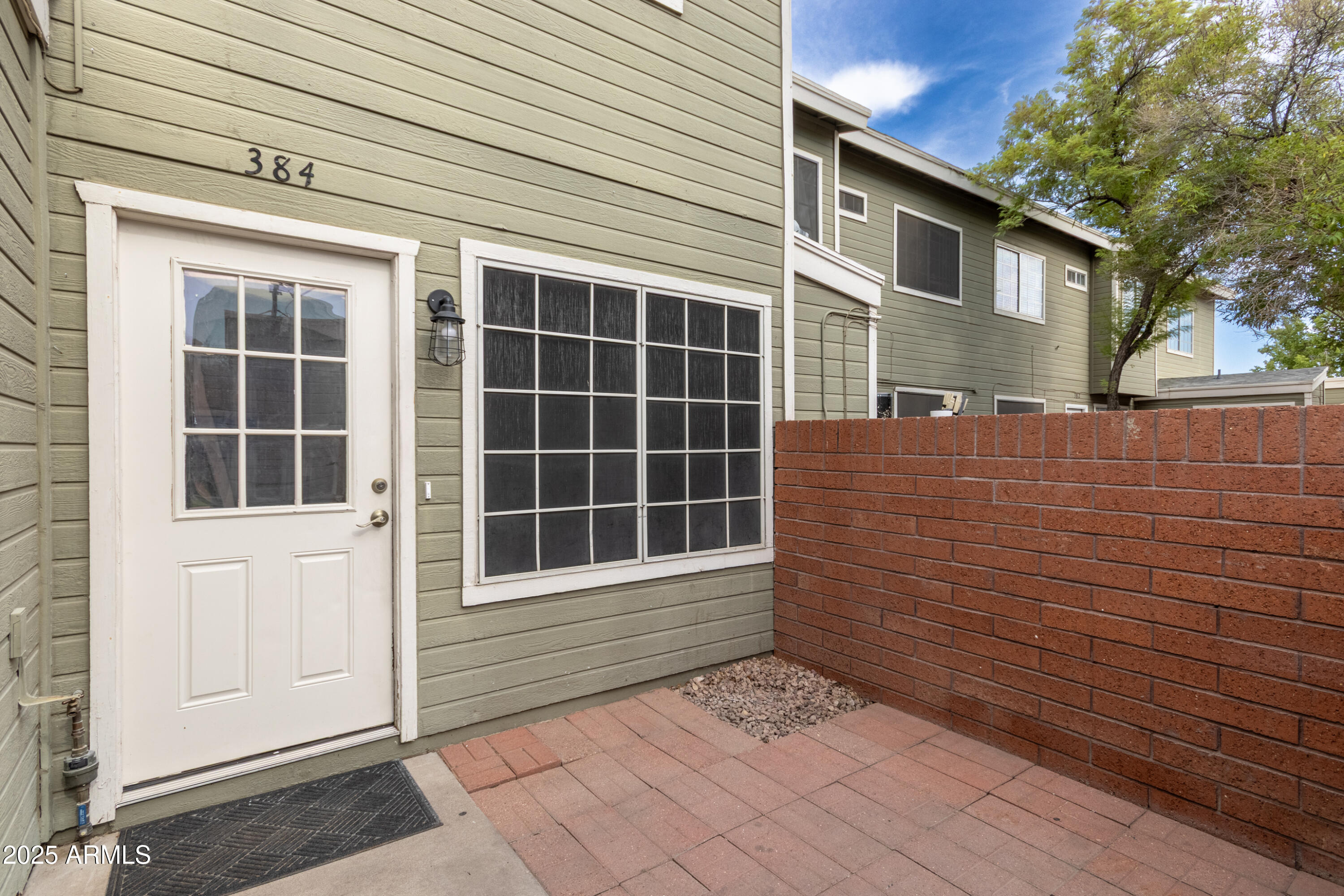 2301 E UNIVERSITY Drive 384