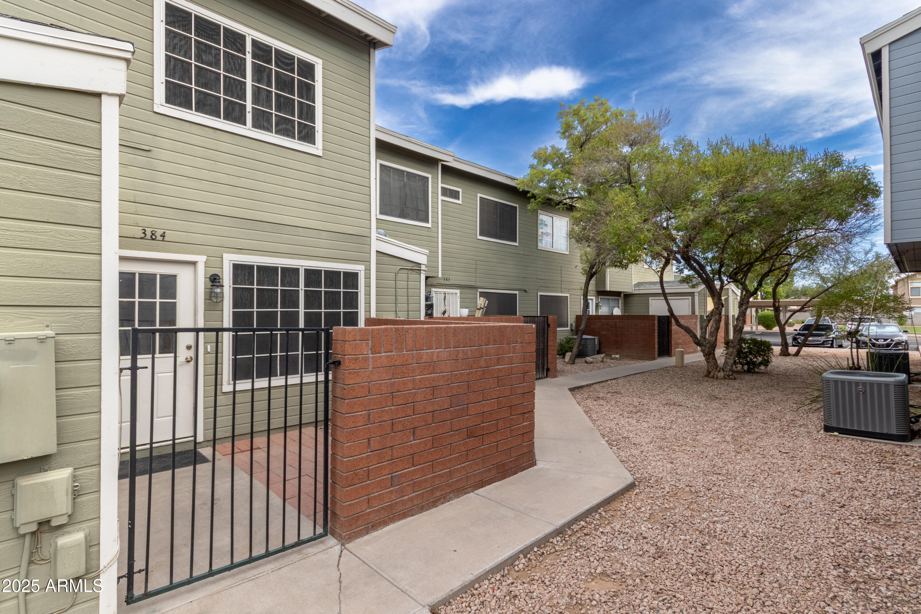 2301 E UNIVERSITY Drive 384
