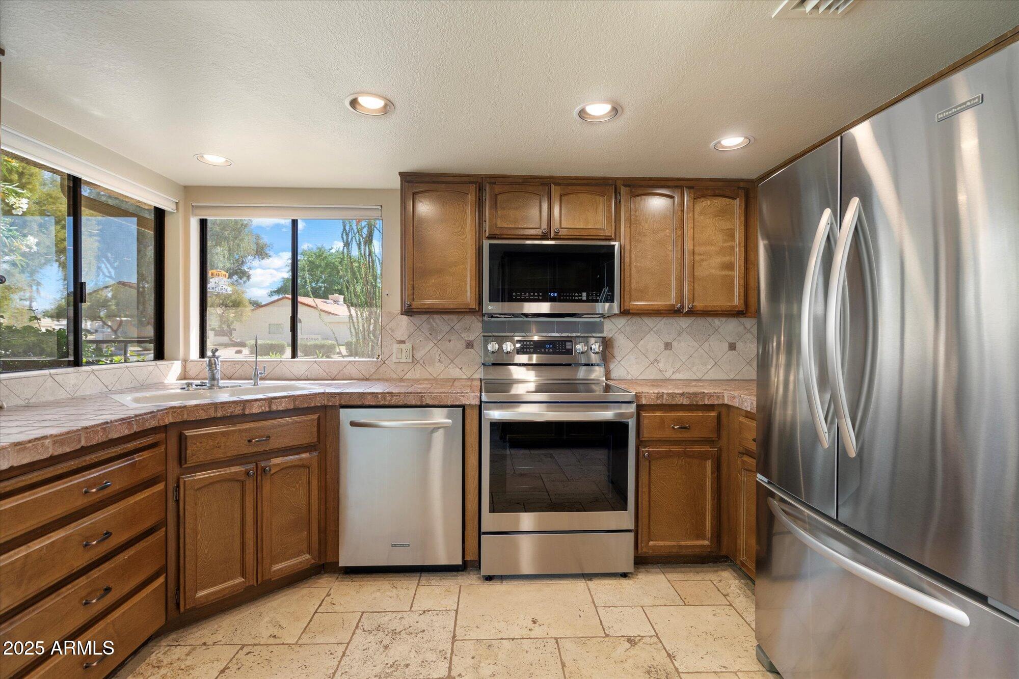 6252 E AIRE LIBRE Lane
