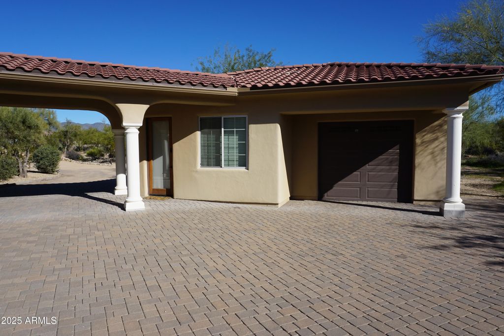 Photo of 7917 E Cave Creek Road, Carefree, AZ 85377 (MLS # 6957681)