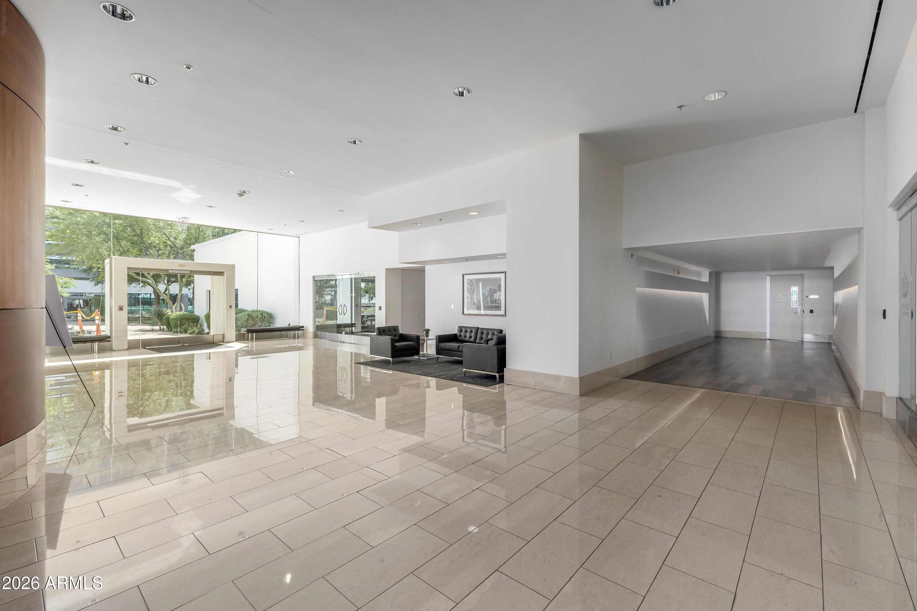 3033 N CENTRAL Avenue 435