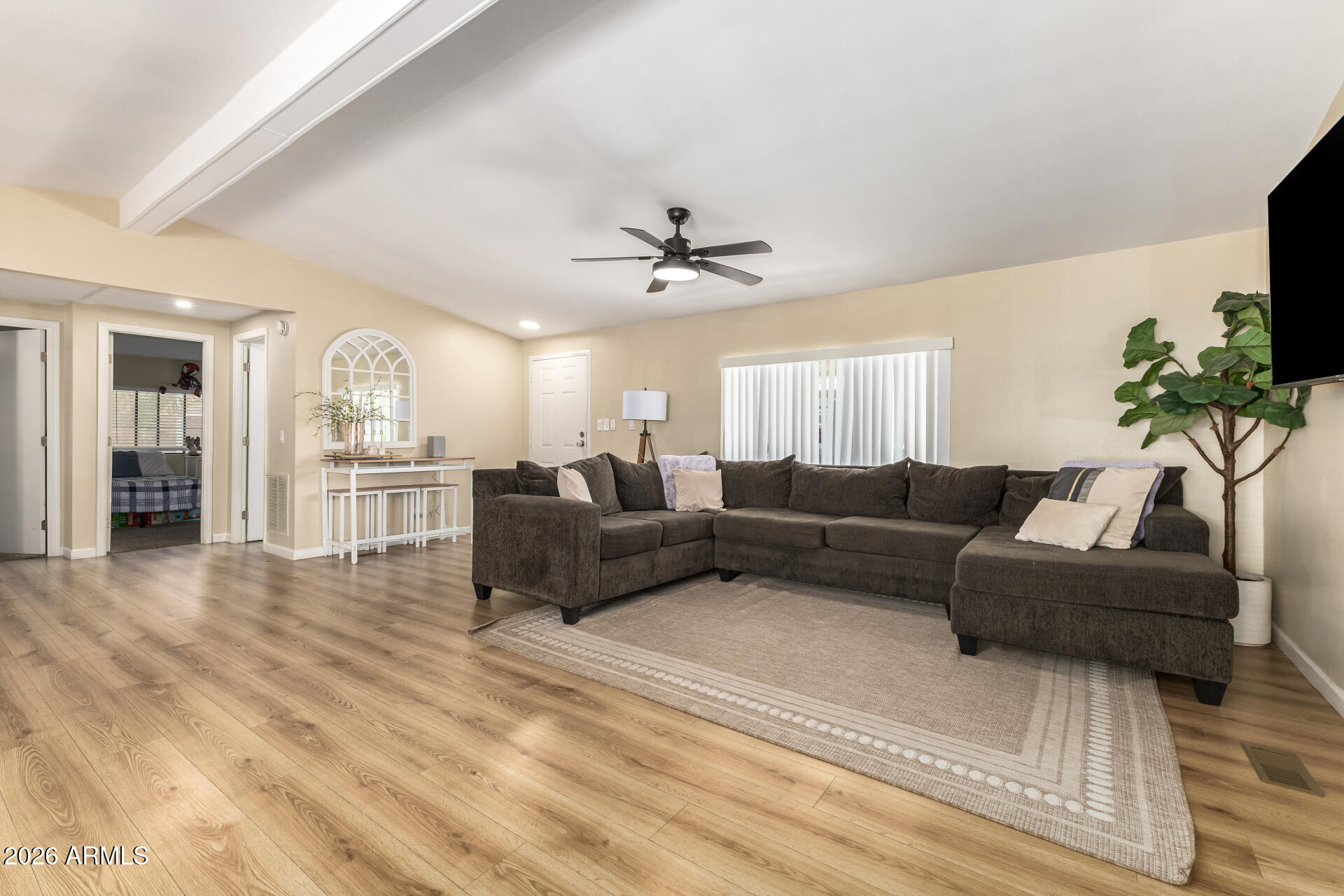 7810 W PEORIA Avenue 85