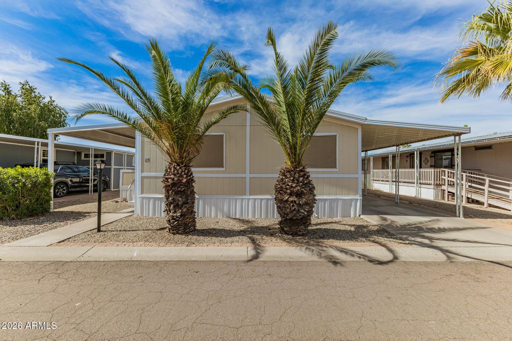 Photo of 7810 W Peoria Avenue #85, Peoria, AZ 85345 (MLS # 6992607)