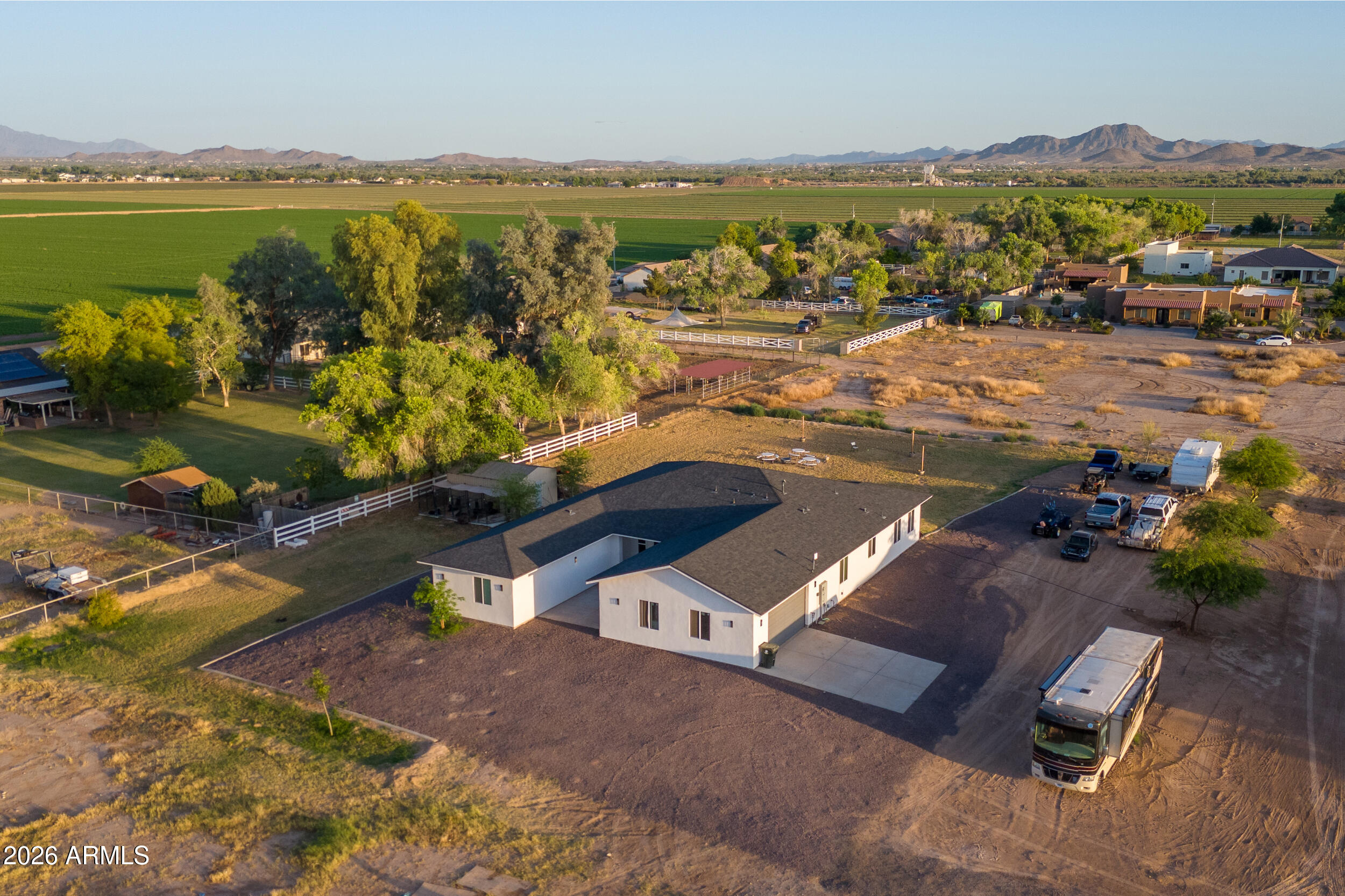 22531 W HARWELL Road