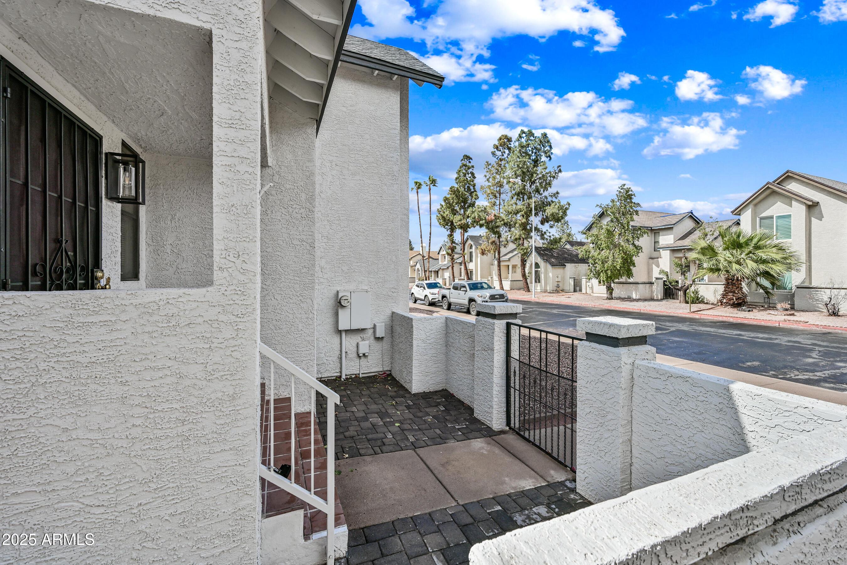 1535 N Horne Unit 82