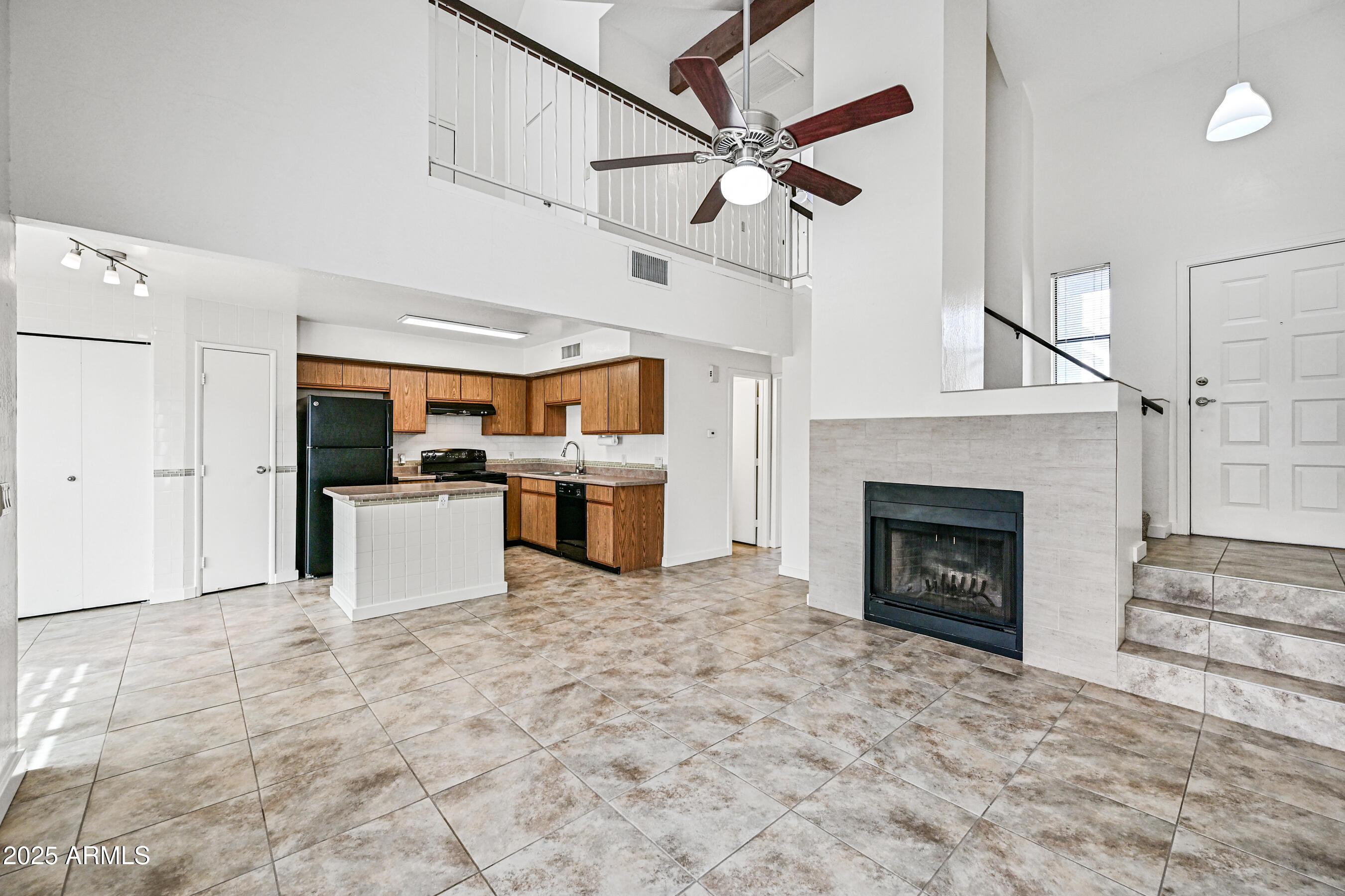 1535 N Horne Unit 82