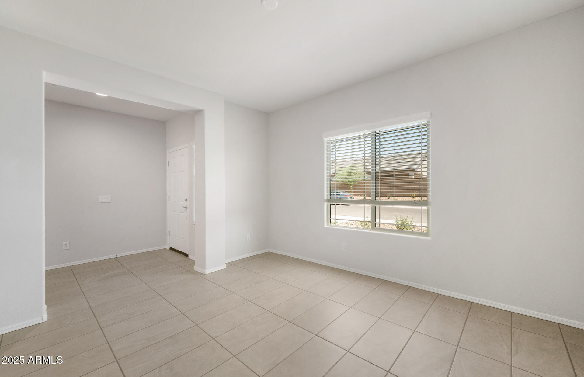 2600 N CORONADO Drive