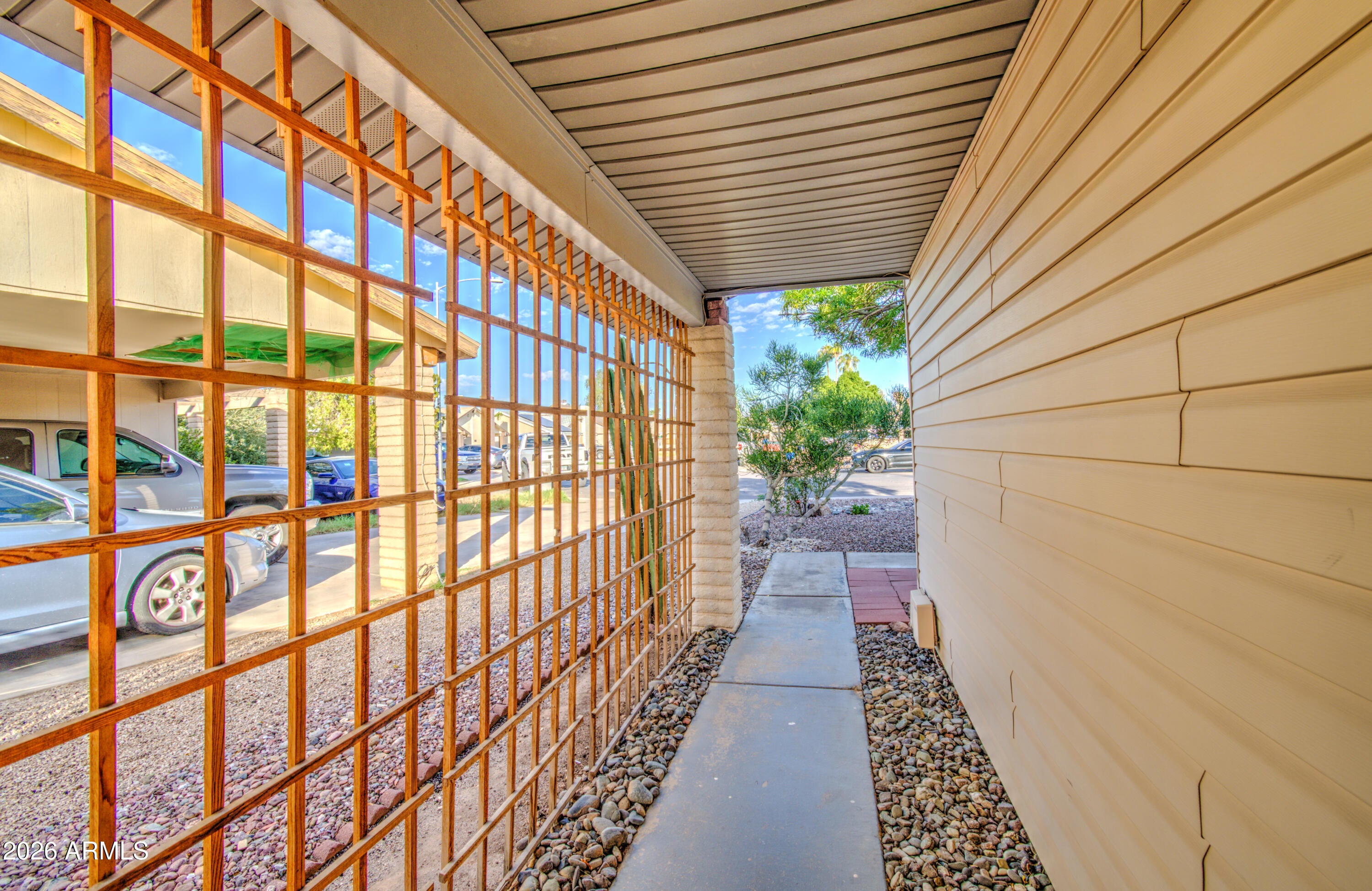 6638 S 40th Place