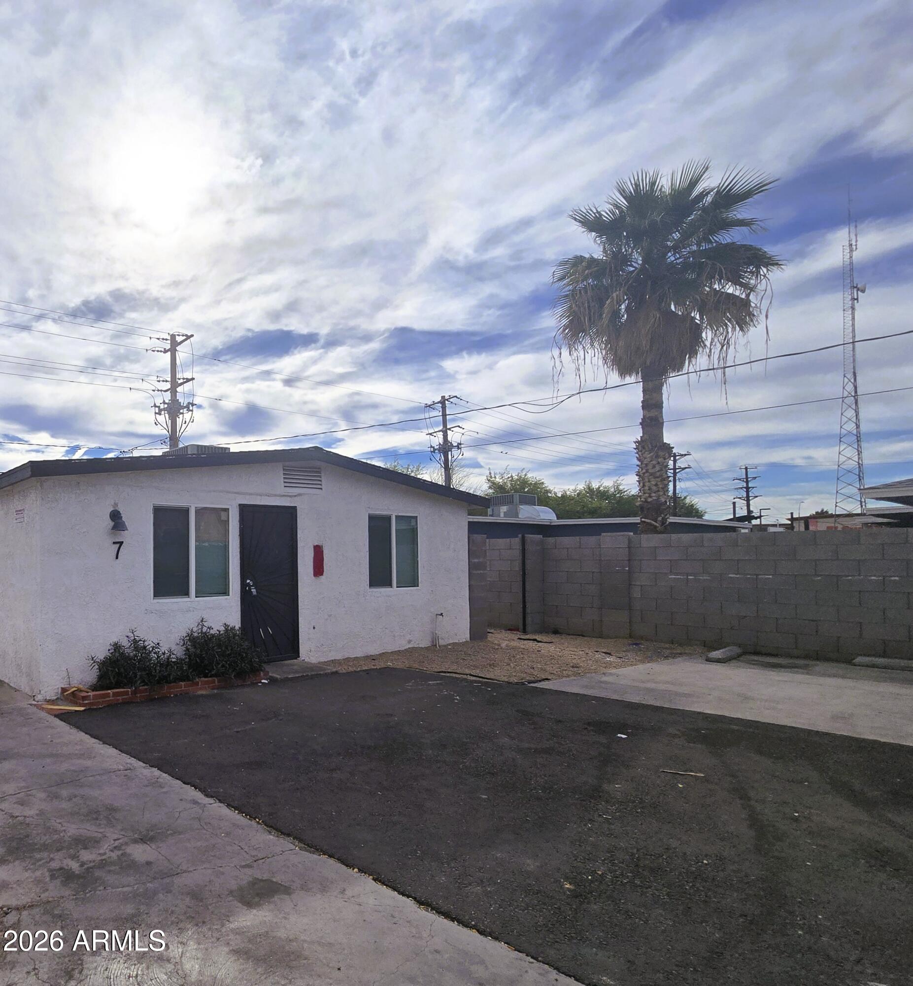 CAMELBACK GARDENS - Residential Income