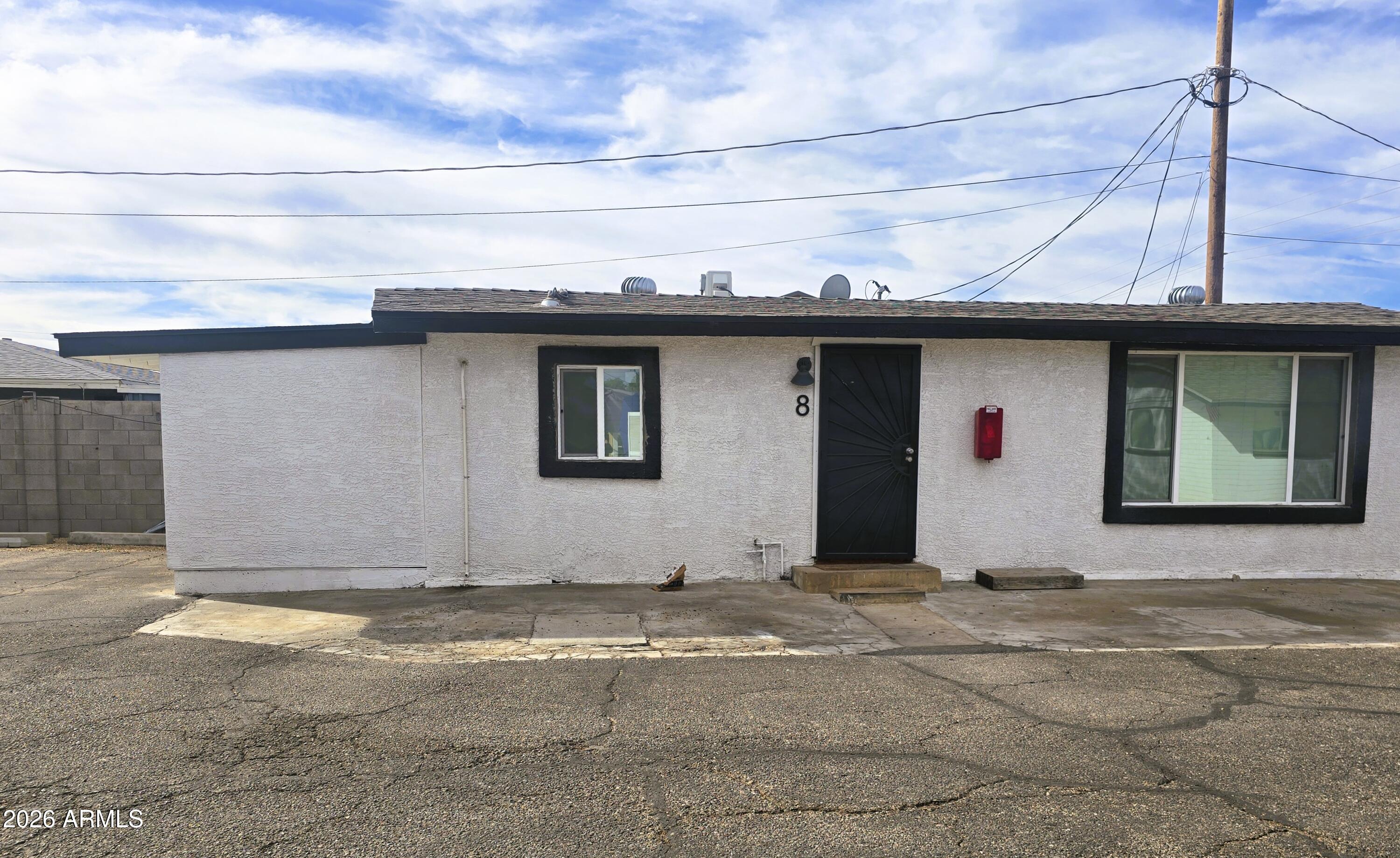 CAMELBACK GARDENS - Residential Income