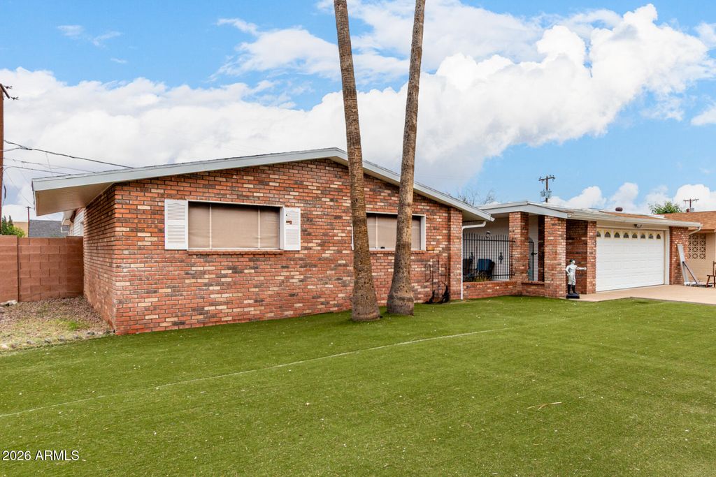 Photo of 1108 E 9th Place, Casa Grande, AZ 85122 (MLS # 6980147)