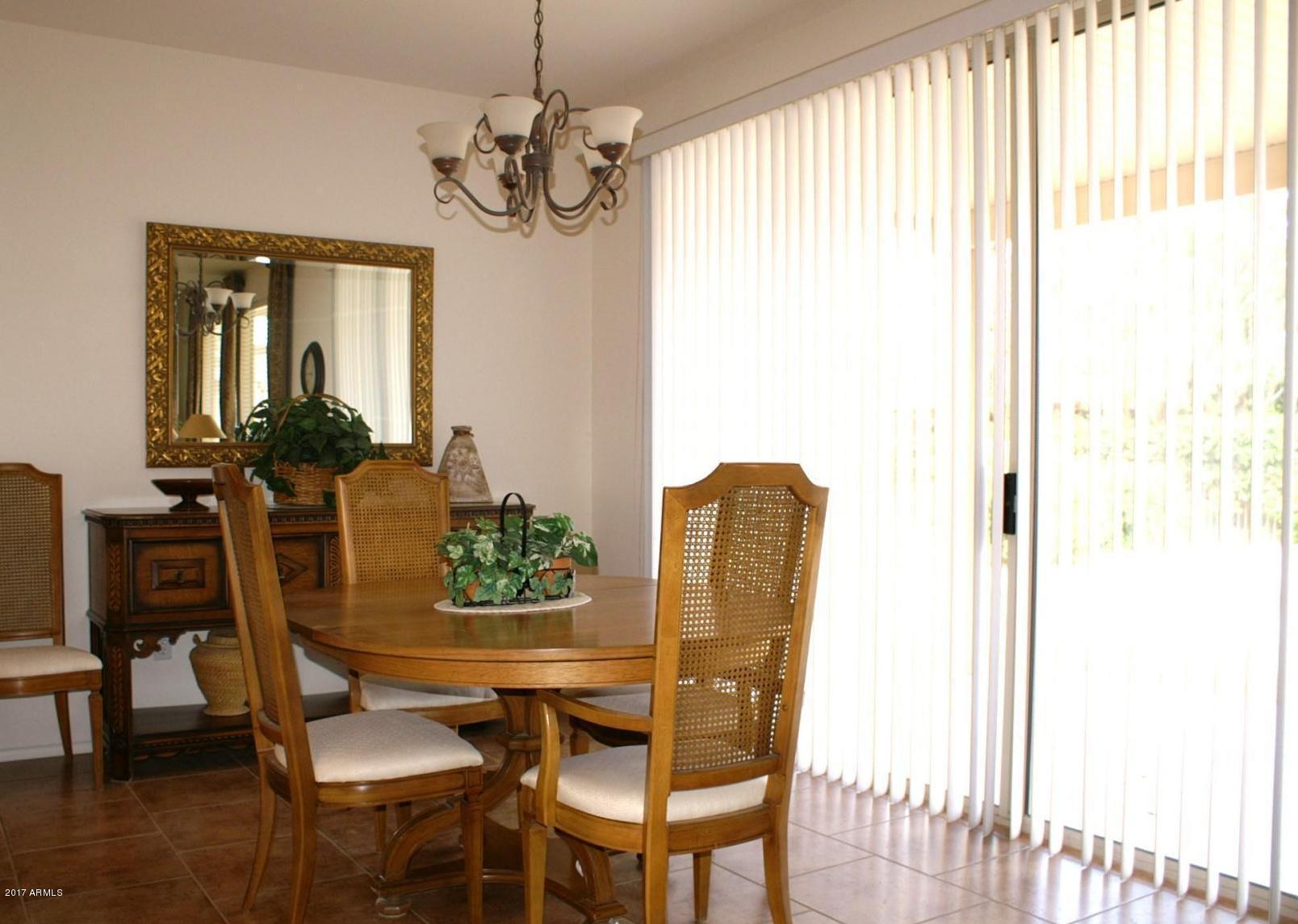 15913 W CLEARWATER Way