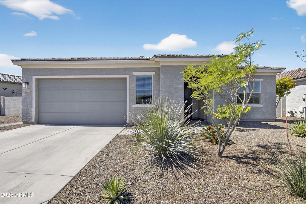 Photo of 16242 S 179th Drive, Goodyear, AZ 85338 (MLS # 7004225)
