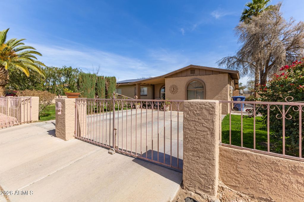 Photo of 14001 N 3rd Avenue, El Mirage, AZ 85335 (MLS # 6988707)