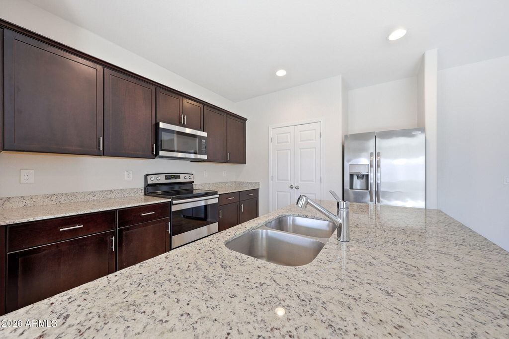 Photo of 43721 W Acacia Avenue, Maricopa, AZ 85138 (MLS # 6992062)