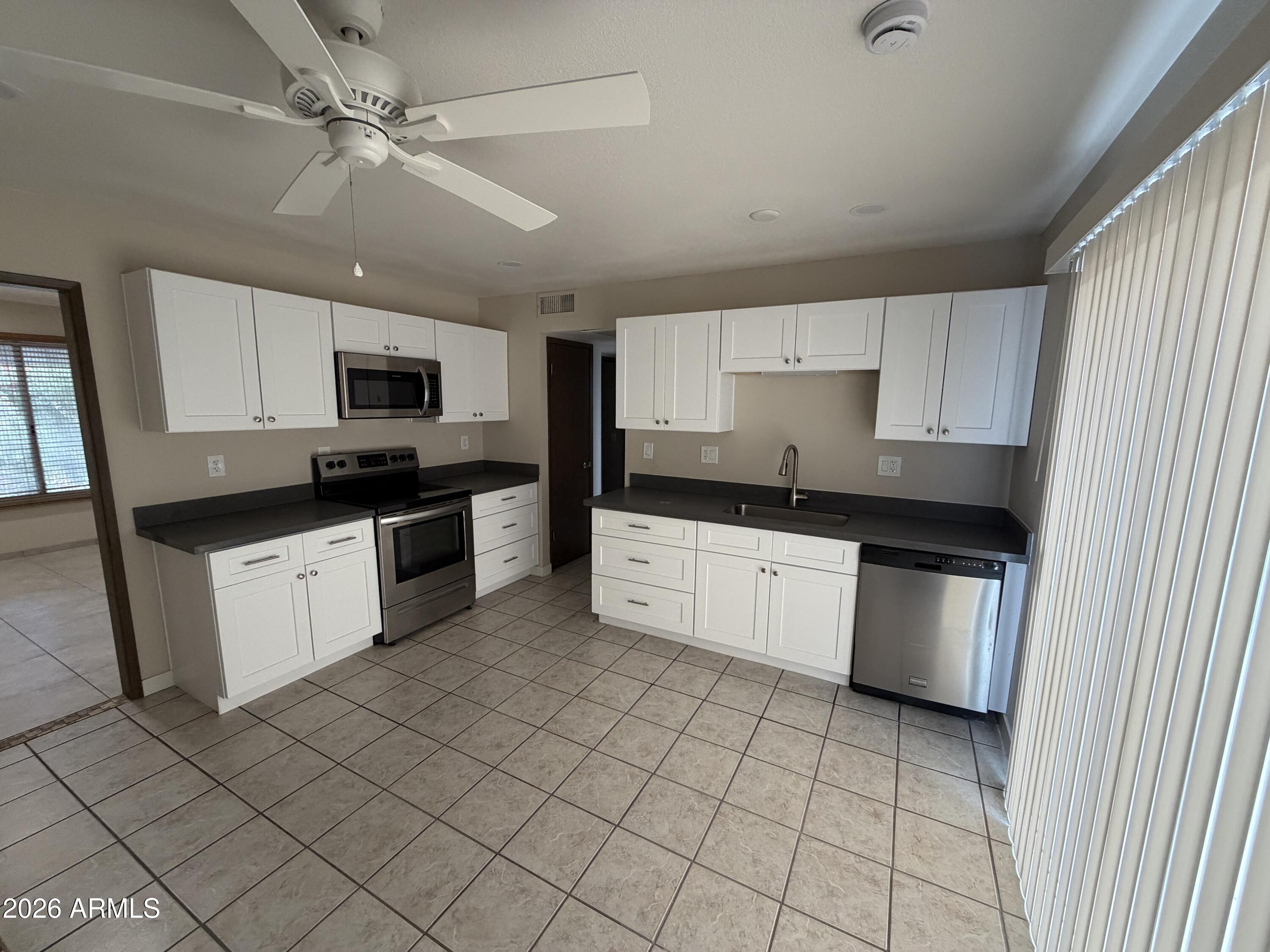 19621 N PALO VERDE Drive