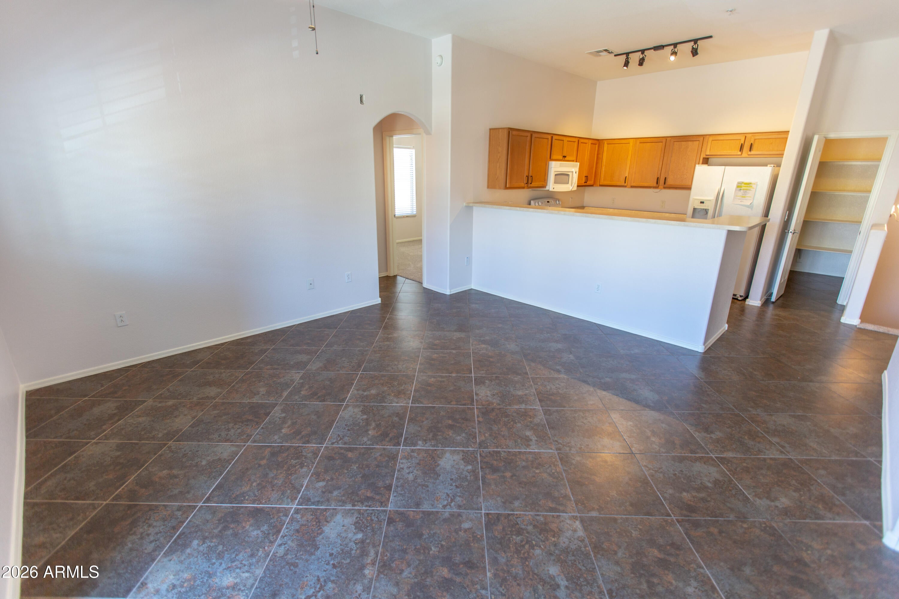 2150 W ALAMEDA Road 2423