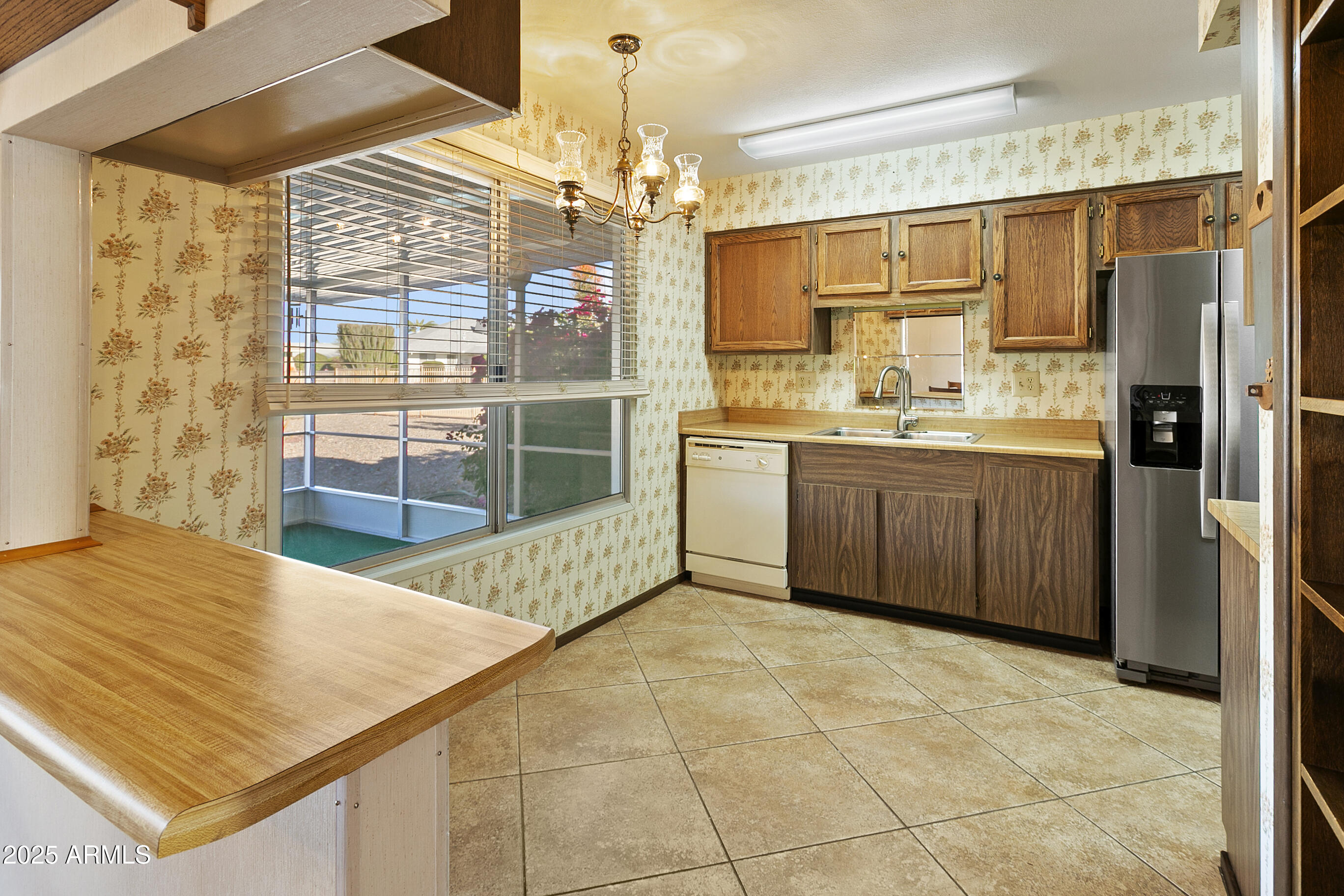 18806 N ZINNIA Court