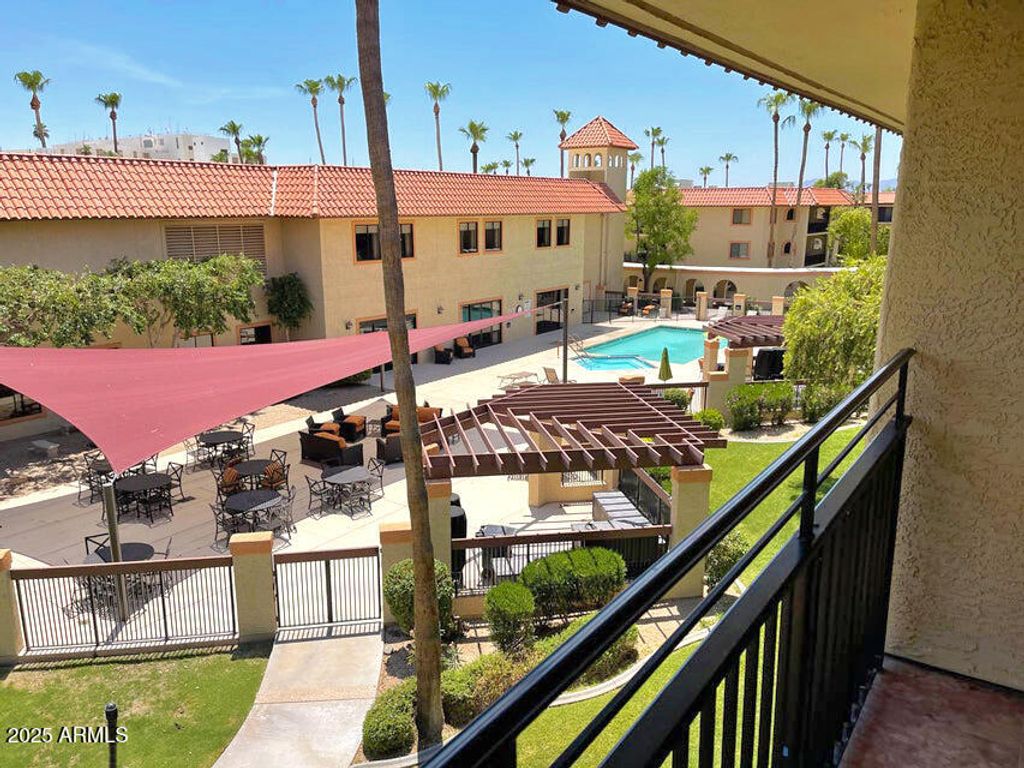 Photo of 10330 W Thunderbird Boulevard #C304, Sun City, AZ 85351 (MLS # 6857016)