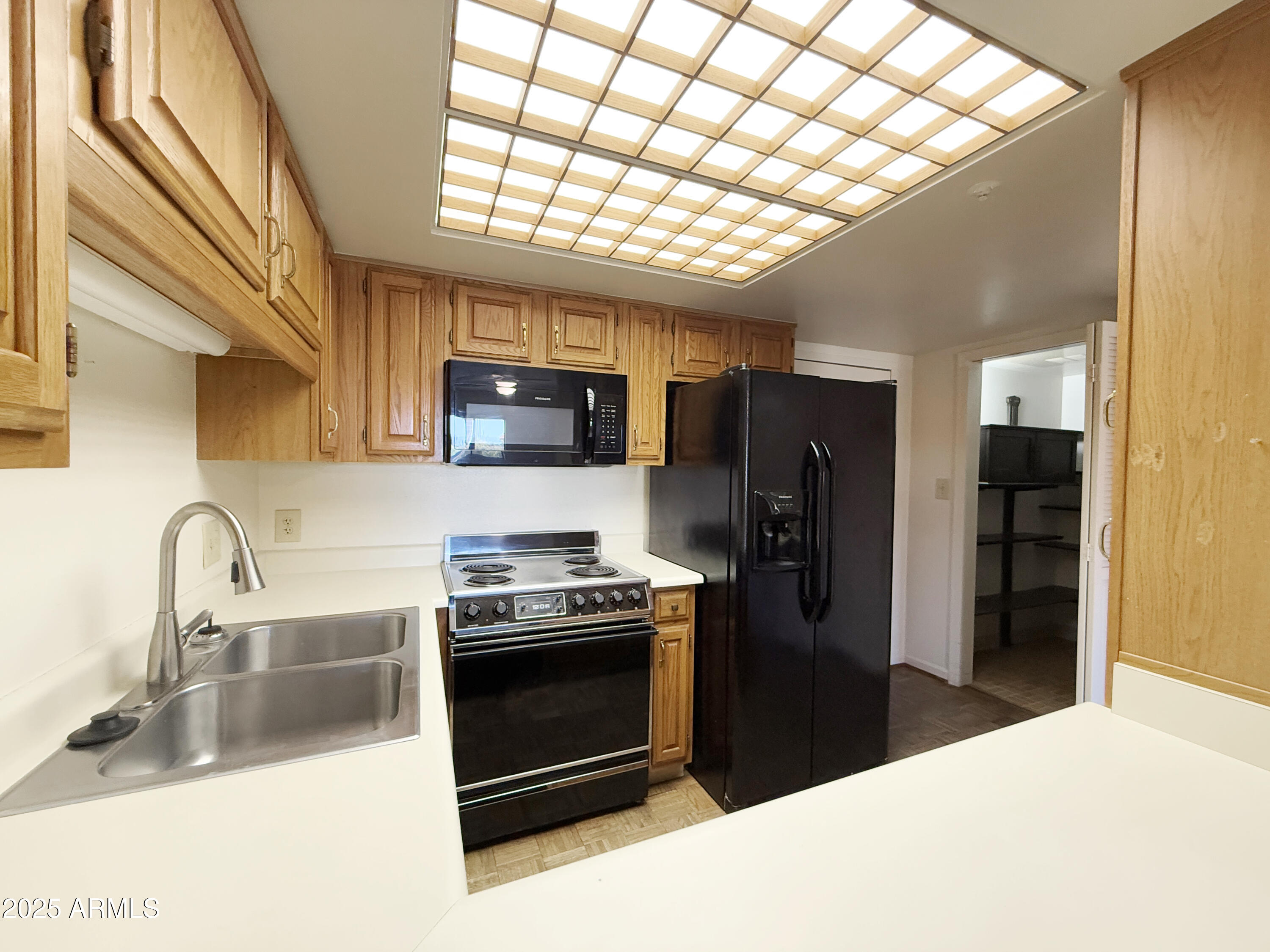 10330 W THUNDERBIRD Boulevard C304