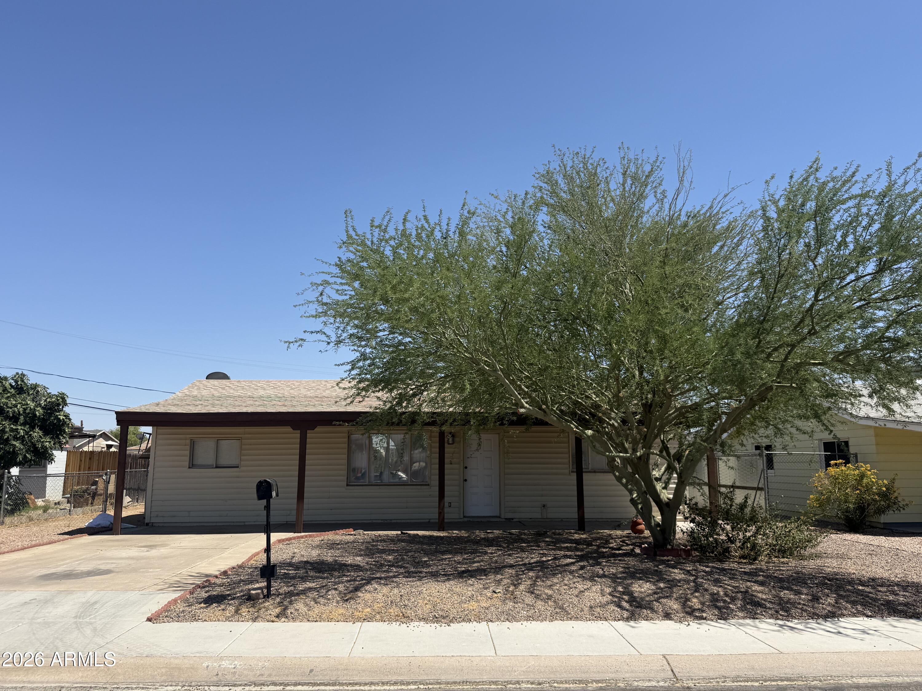 11327 W KANSAS Avenue
