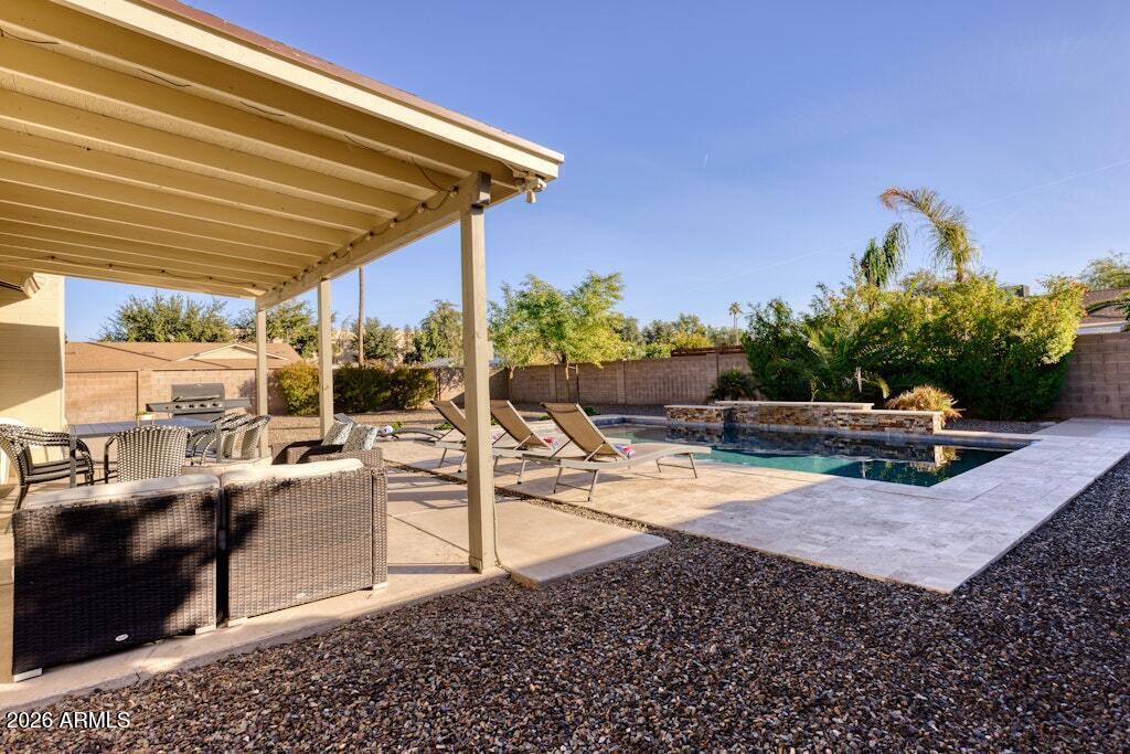 4523 E Phelps Road