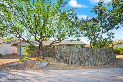 Photo of 8243 E Monte Vista Road, Scottsdale, AZ 85257 (MLS # 7024042)