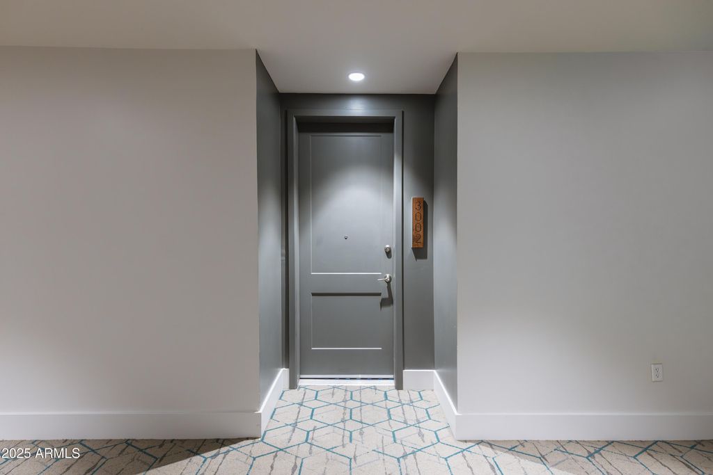 Photo of 3131 N Central Avenue #3002, Phoenix, AZ 85012 (MLS # 6944553)