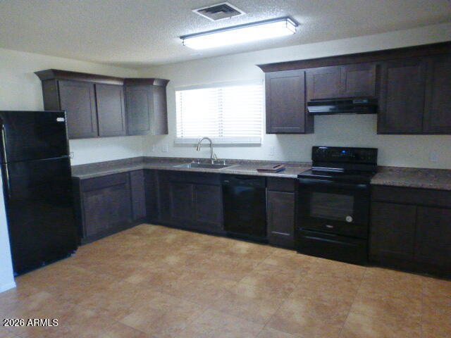 7312 W SIERRA VISTA Drive