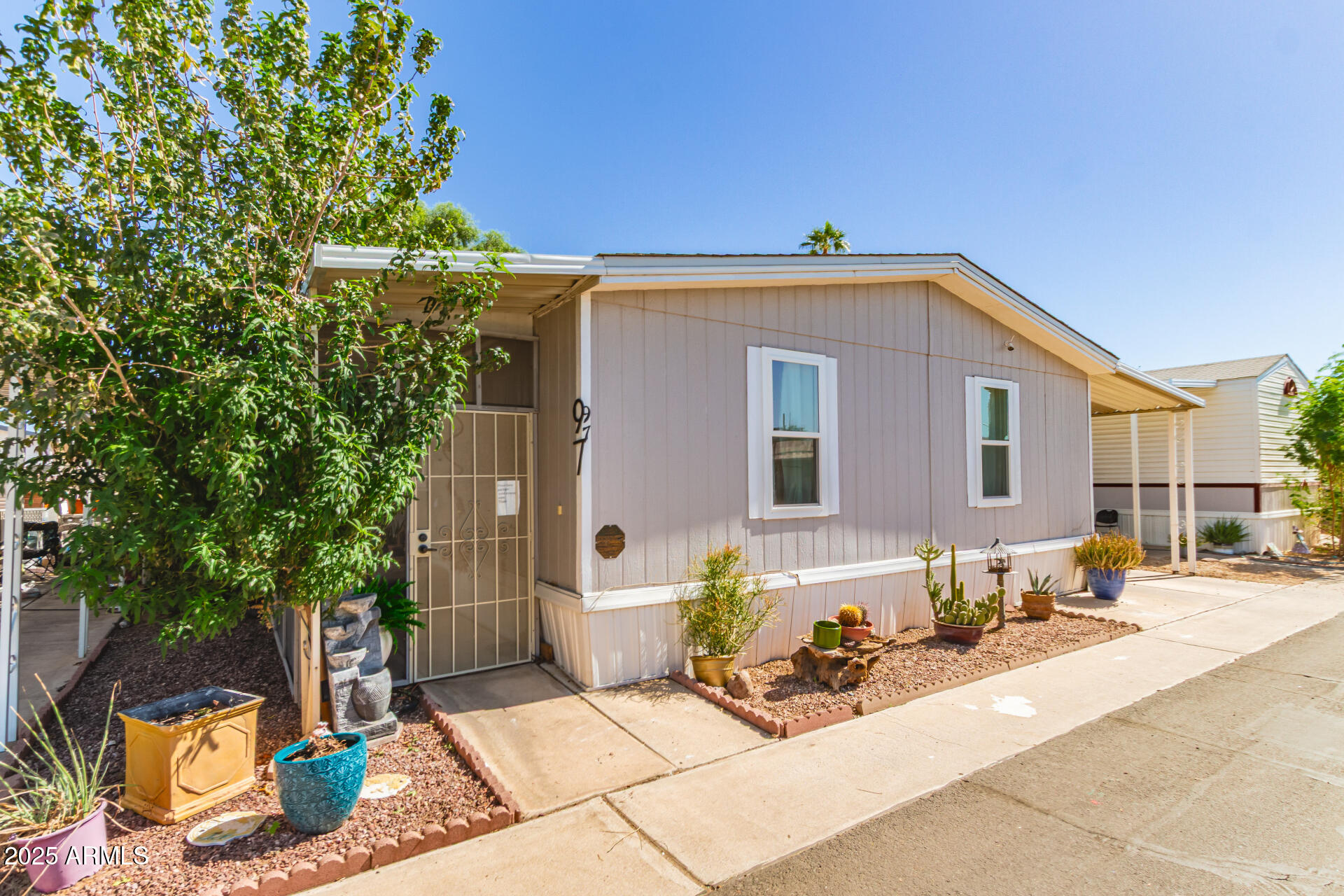 8401 N 67TH Avenue 97