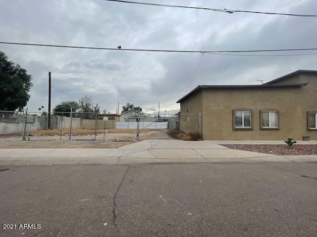 Photo 1 of 6 of 1006 S 5TH Avenue 21 land
