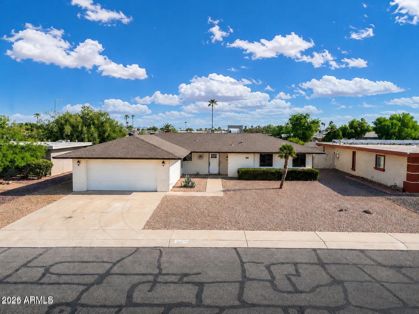 10610 W GARNETTE Drive