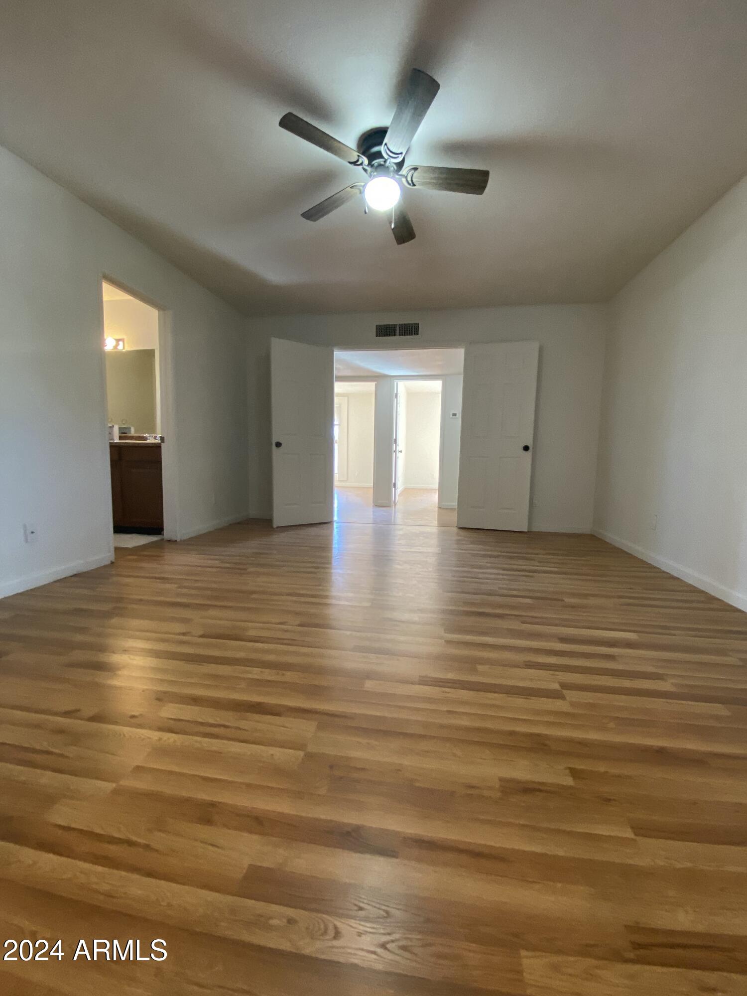 VISTA VILLAGE 3 - Residential
