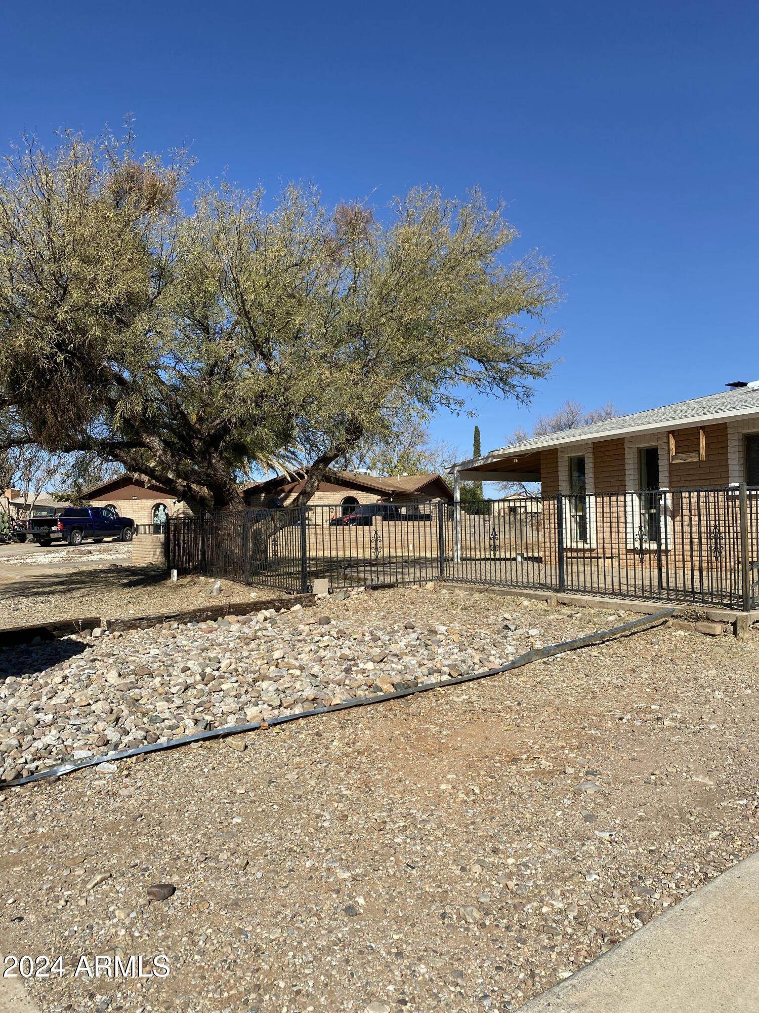 VISTA VILLAGE 3 - Residential