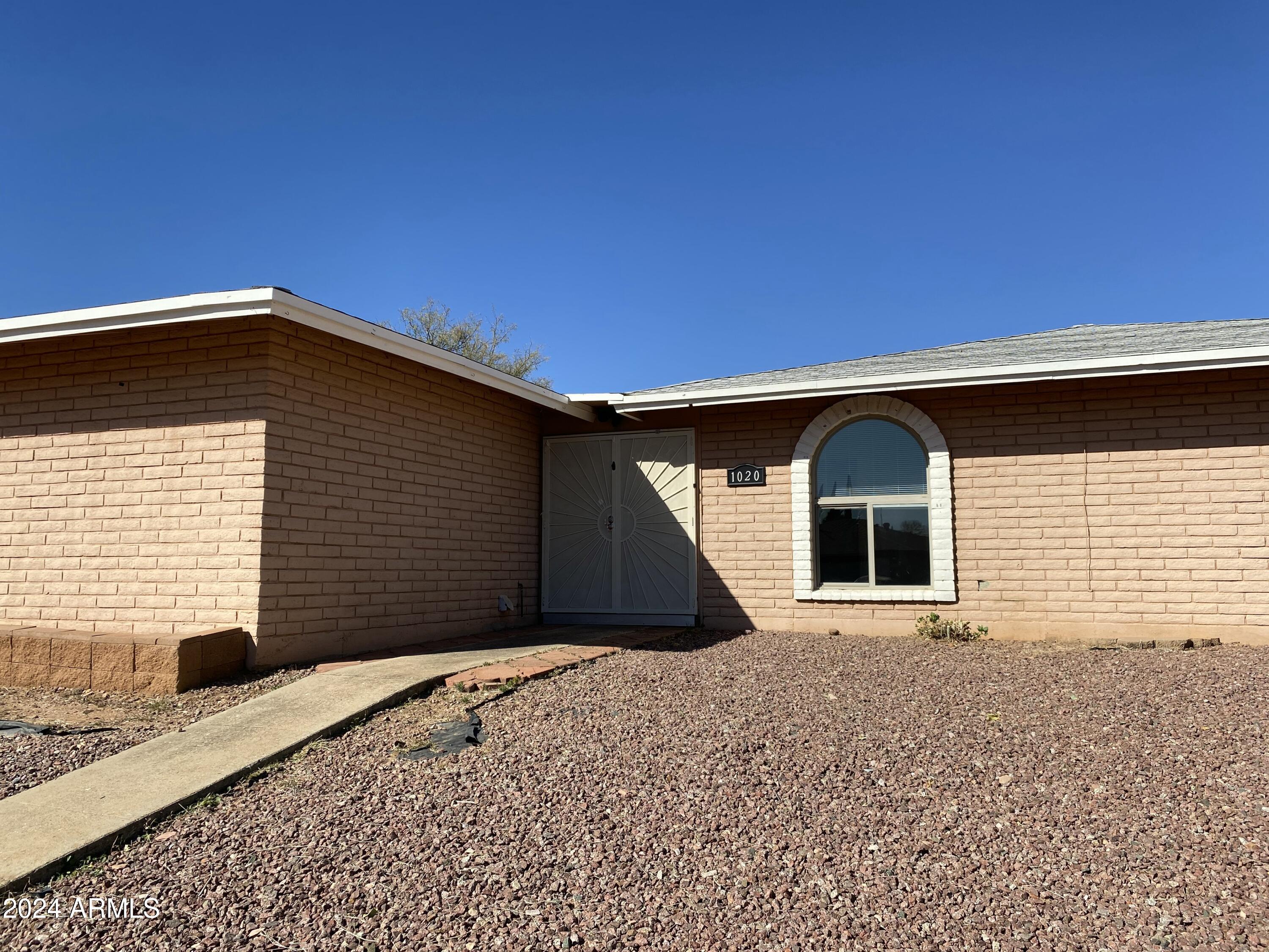 VISTA VILLAGE 3 - Residential
