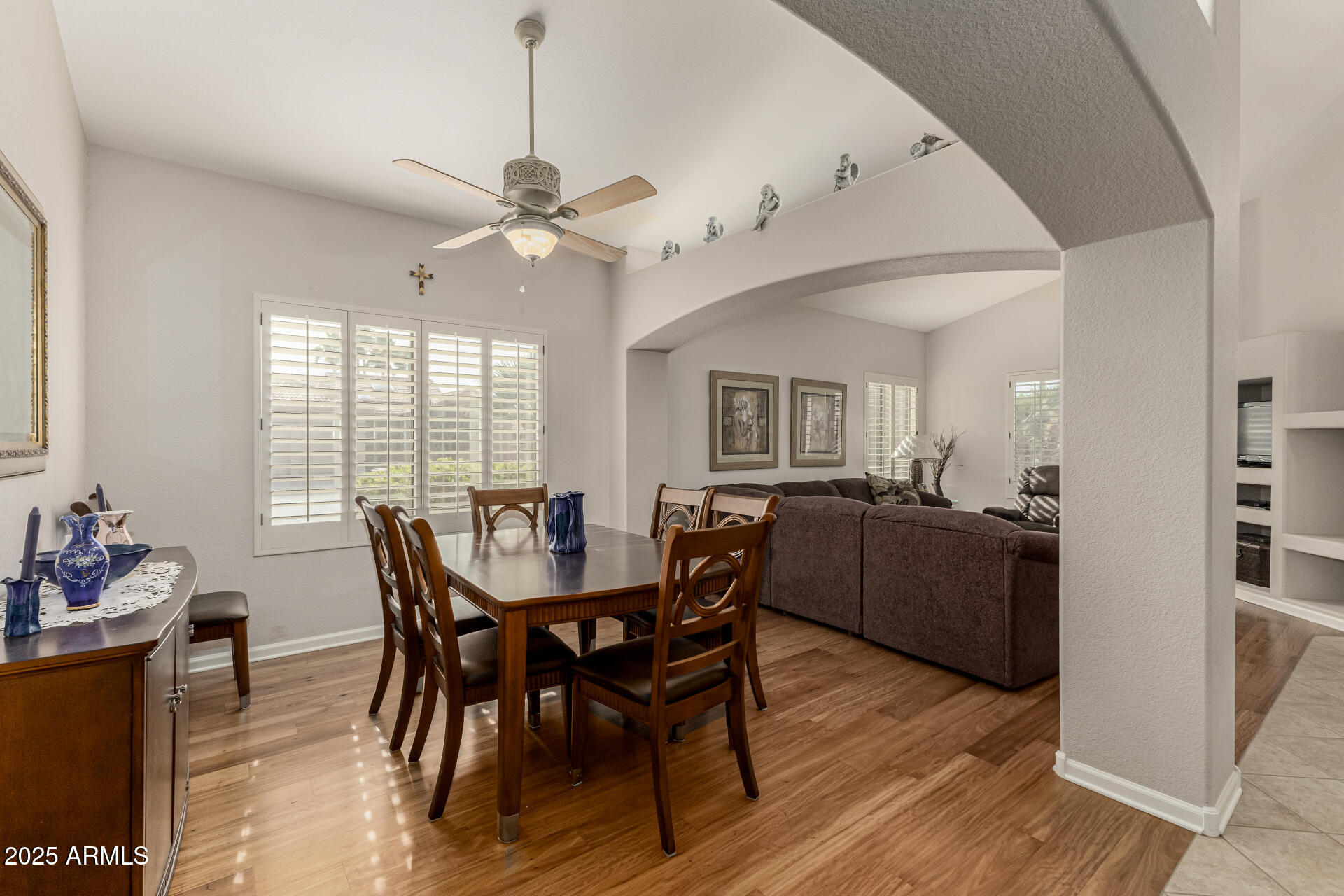 24813 S BRIARCREST Drive