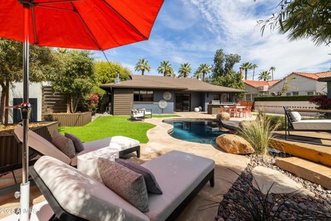 517 W HOLLY Street Phoenix AZ 85003