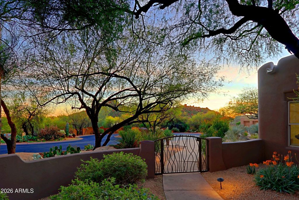 Photo of 7840 E Thorntree Drive, Scottsdale, AZ 85266 (MLS # 6997086)
