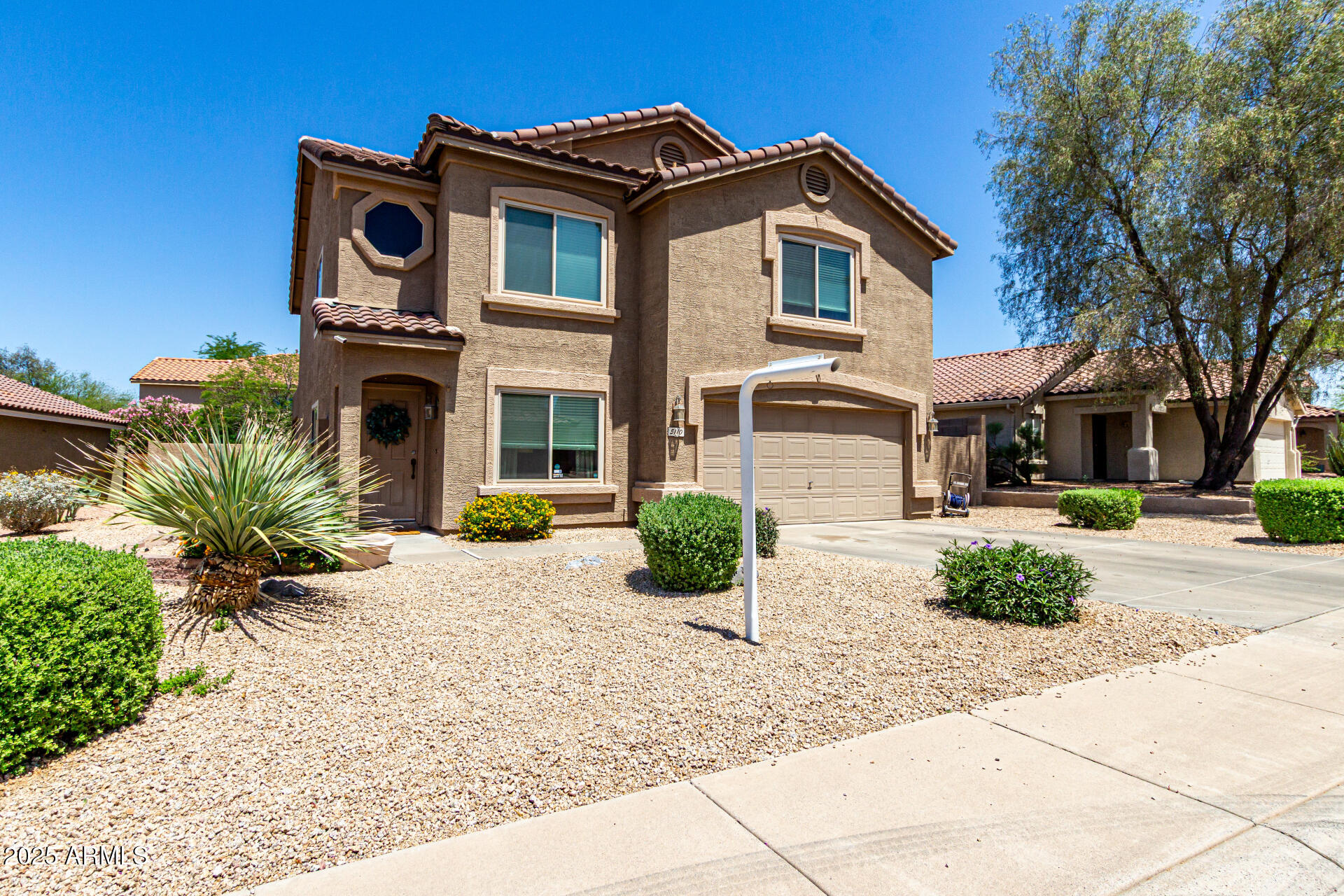 Homes 2 5110 E MARK Lane