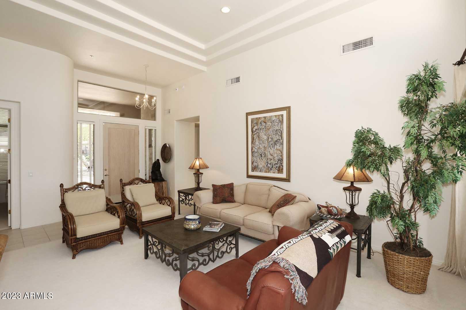 6335 E MARIOCA Circle