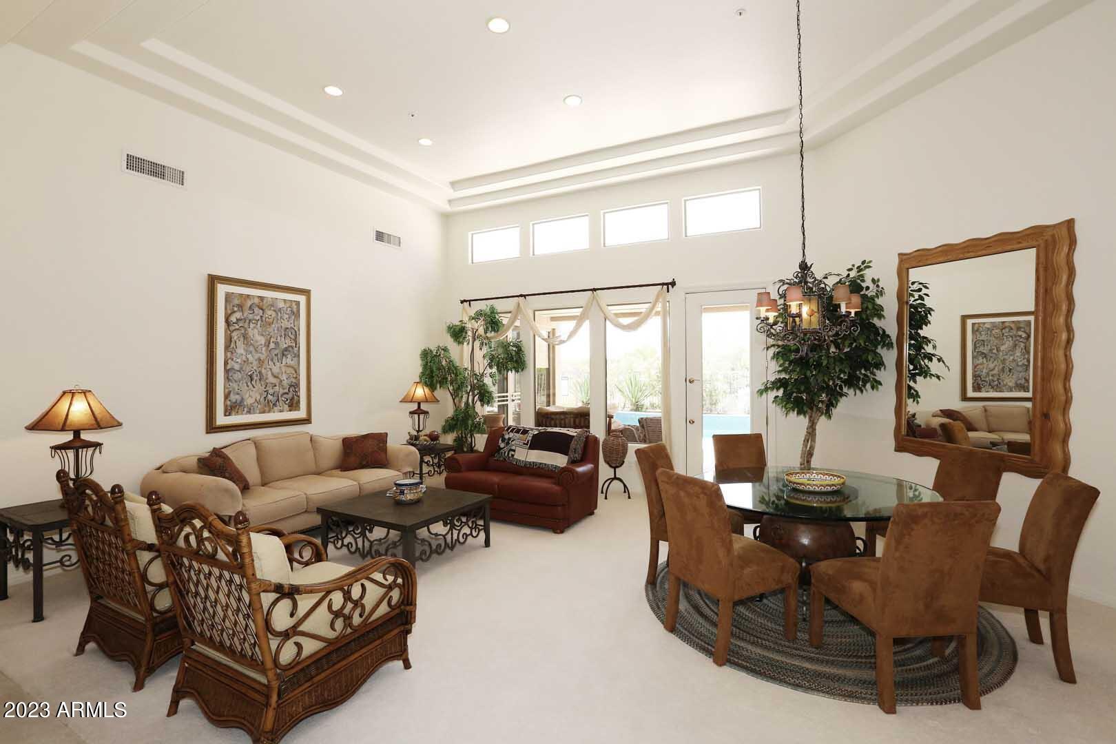 6335 E MARIOCA Circle