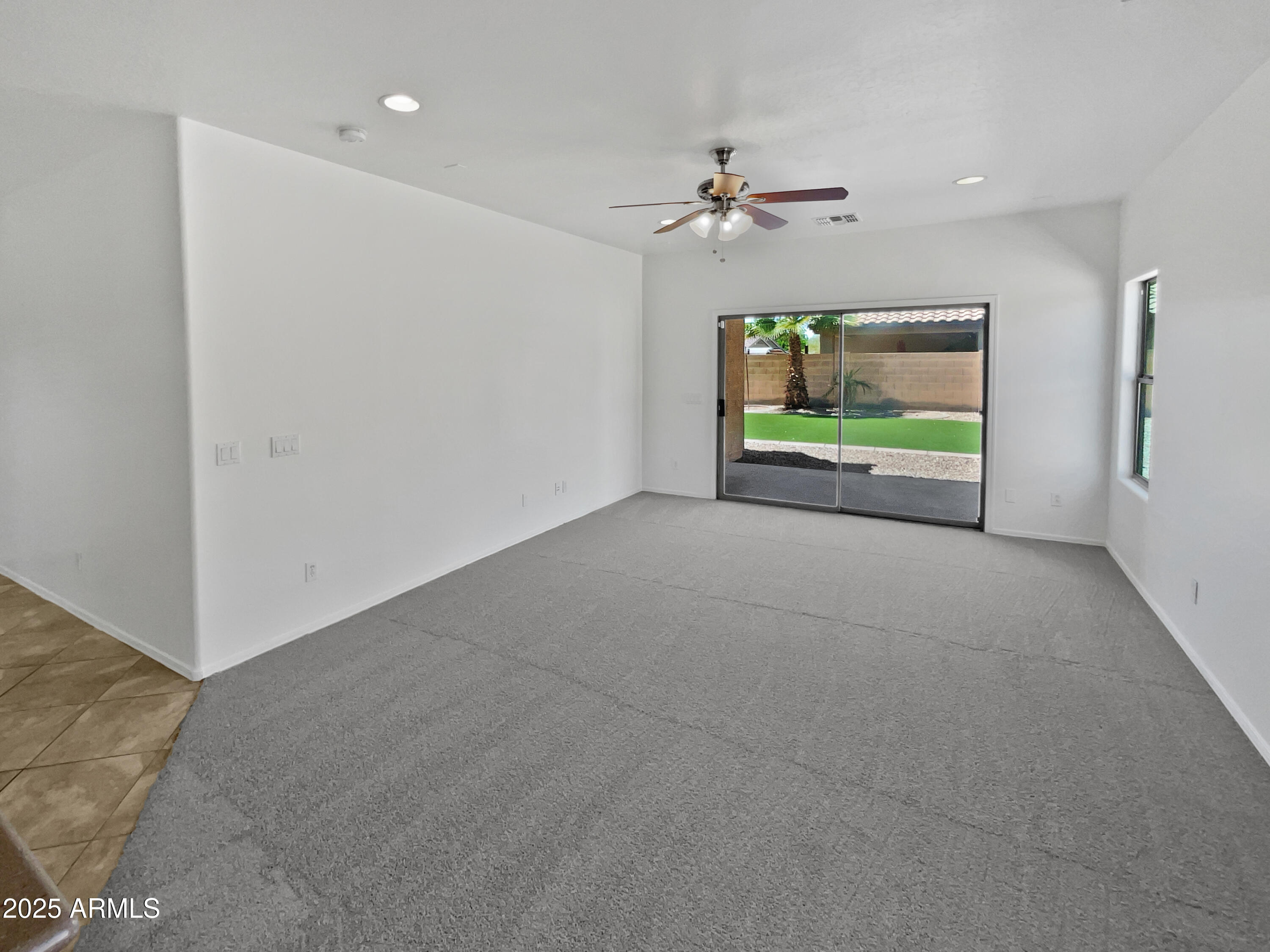 8616 S 57TH Drive