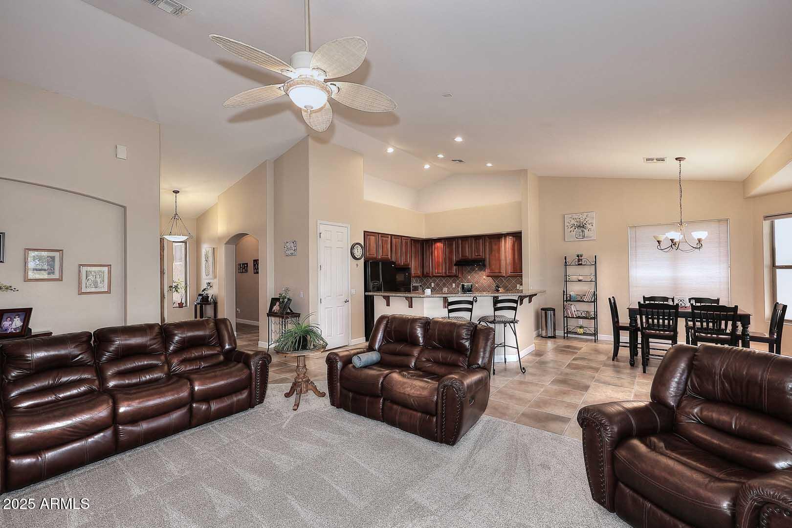 32424 N 44TH Place