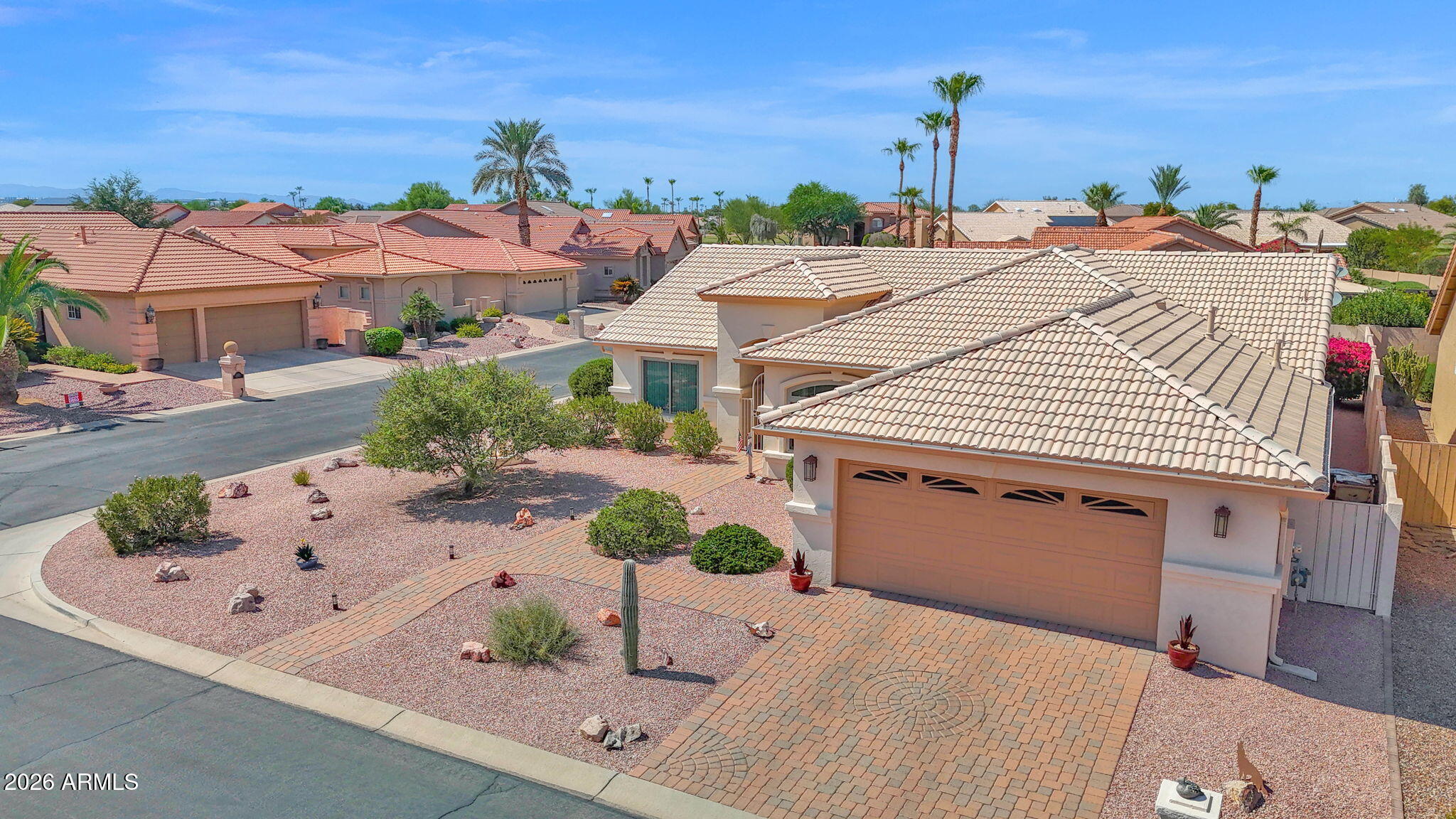 10202 E ELMWOOD Drive