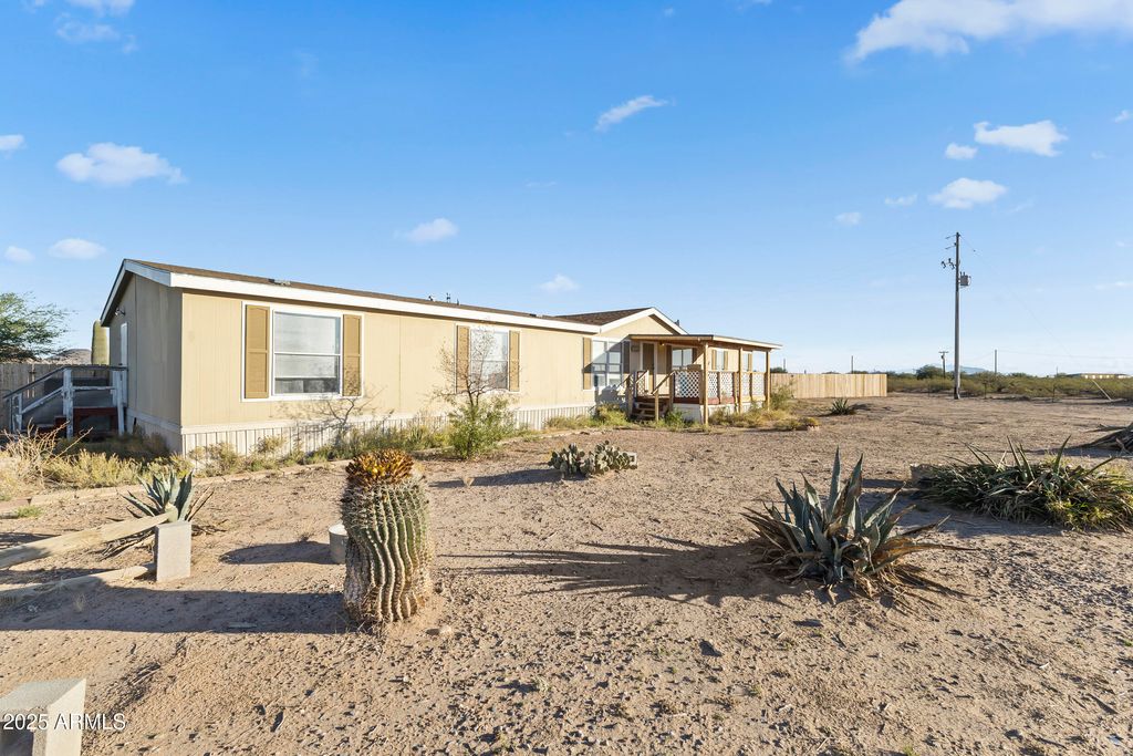 Photo of 14200 W Scorpio Avenue W, Eloy, AZ 85131 (MLS # 6937215)